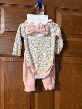 Kylee Quinn Baby Girls' Floral Pink Matching Set - 3 Piece